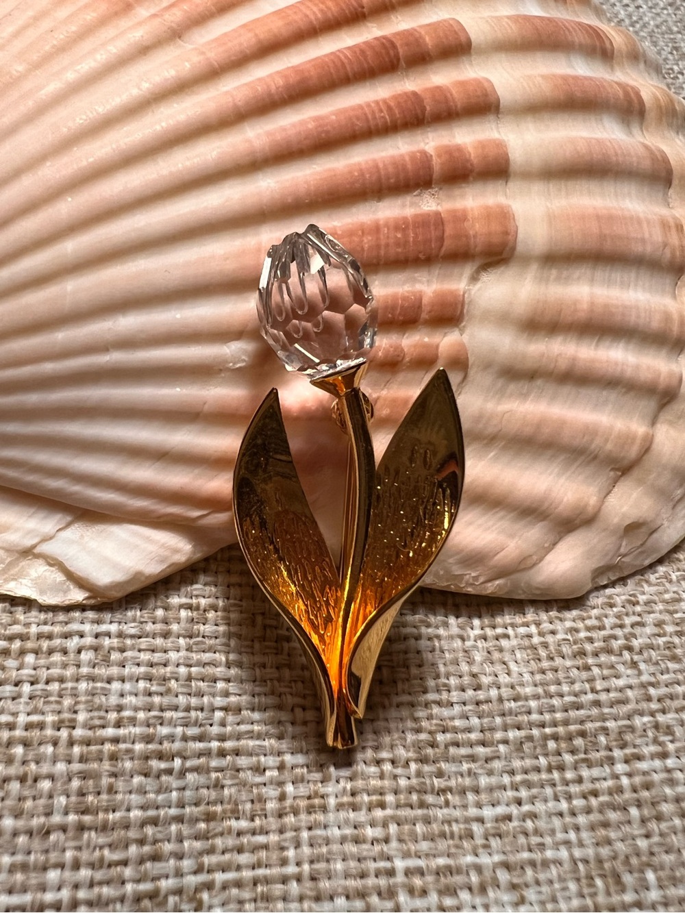 SWAROVSKI Vintage Gold Crystal Tulip Flower Brooch
